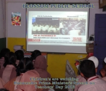 Childrens Watching Prime Minister Speech on Teachers Day 2015-16